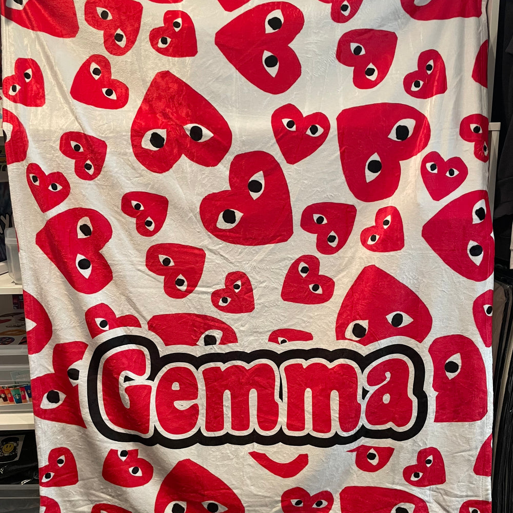 Sample Sale - Gemma - Heart Blanket