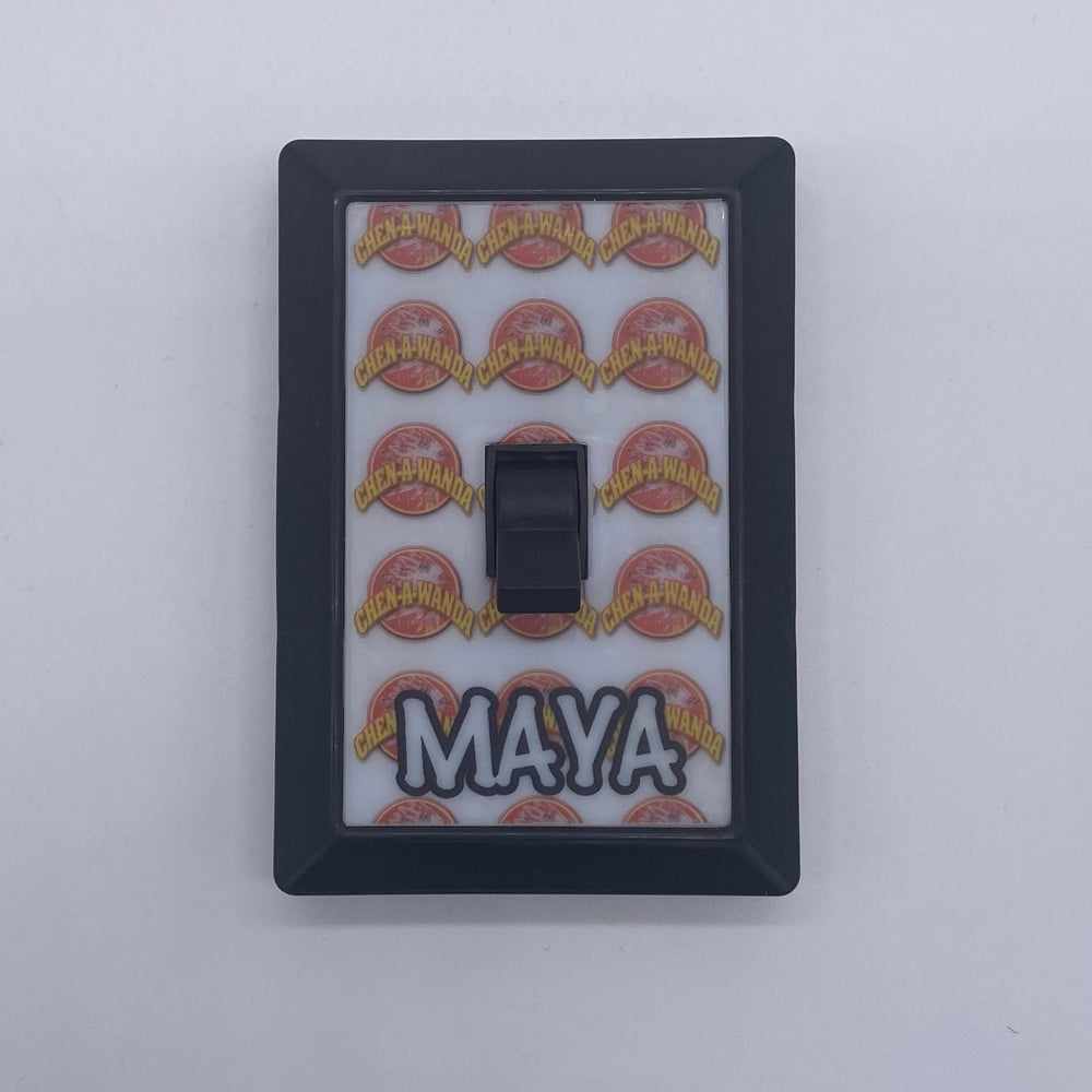 Sample Sale - Maya - Chen-A-Wanda - Light Switch
